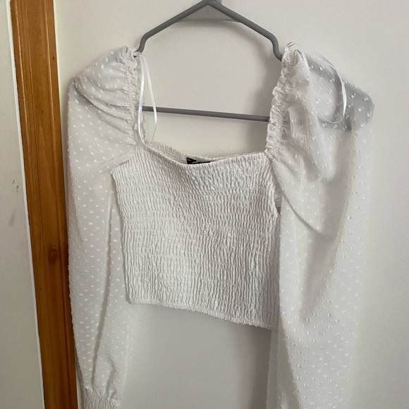 Bershka Puff- Sleeve blouse - Picture 2 of 6